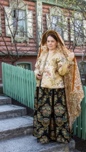 Интервью с Екатериной Беловой. Головные уборы, украшения и наряды с историей
