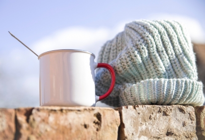 Вязаные шапки ручной работы. Вечная классика и тренды