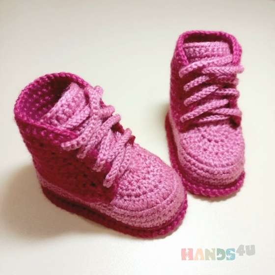 Купить Пинетки-ботиночки, Пинетки, Для новорожденных, Работы для детей ручной работы. Мастер  Mommy Little Boots (rig2107) . для новорожденных