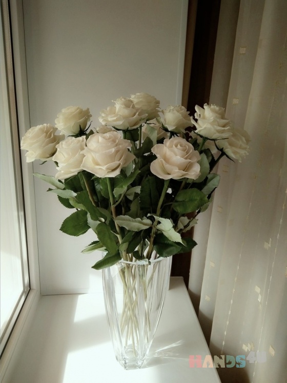 Белые розы 100 см
