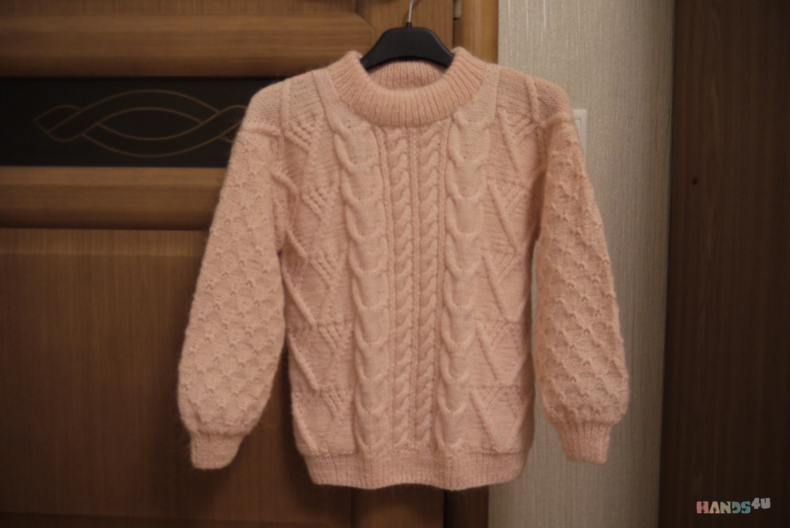 женский ажурный свитер